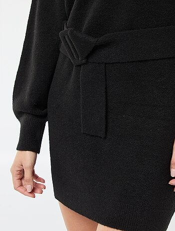 Abito maglia a maniche lunghe con cintura