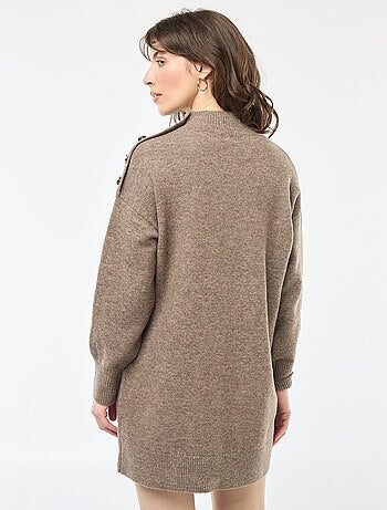 Abito maglia con bottoni decorativi