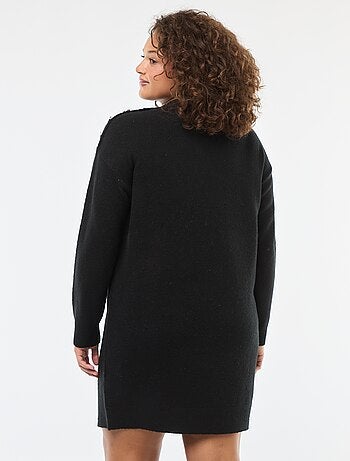 Abito a maglia con bottoni decorativi sulla spalla