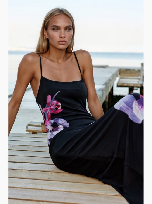 Abito bodycon floreale con scollo quadrato hiccup - Kiabi Abito bodycon floreale con scollo quadrato hiccup - Kiabi