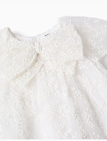 Abito con fiocco e maniche a mantella arricciate