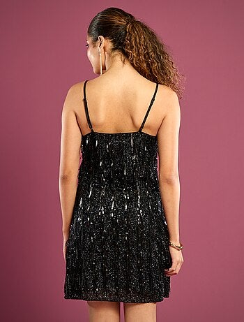 Abito con frange e paillettes