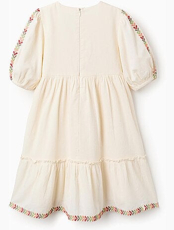 Abito con maniche a palloncino e ricamo