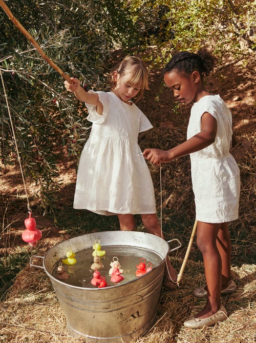 Abito con ricami fiori fantasia - Kiabi