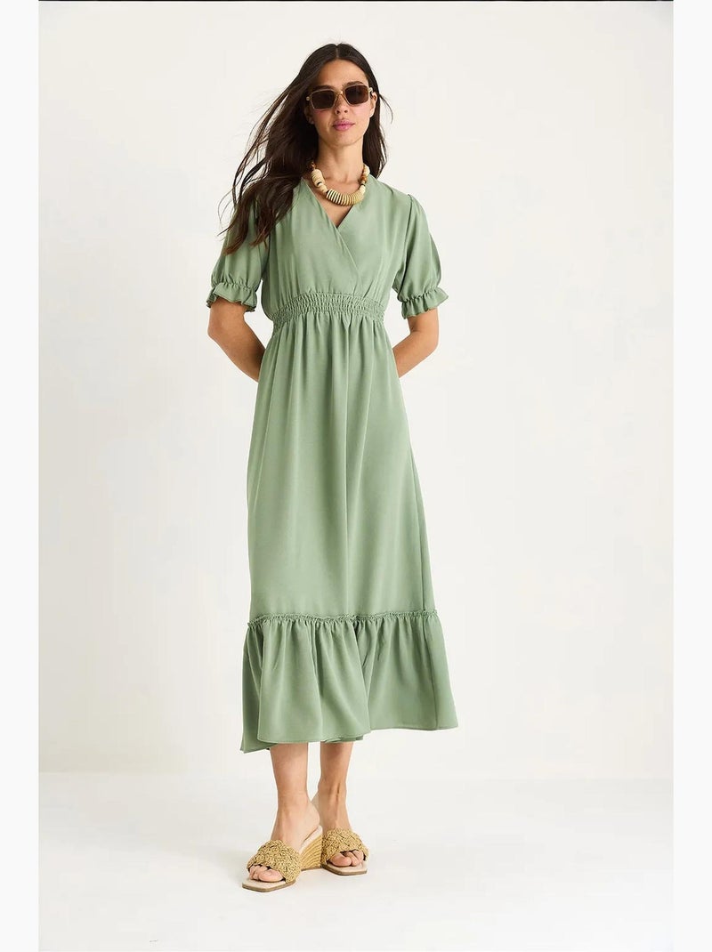 Abito con scollo a v, vita arricciata e maniche elastiche lucci Verde pastello - Kiabi