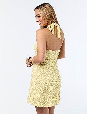 Abito con scollo all'americana in maglia goffrata