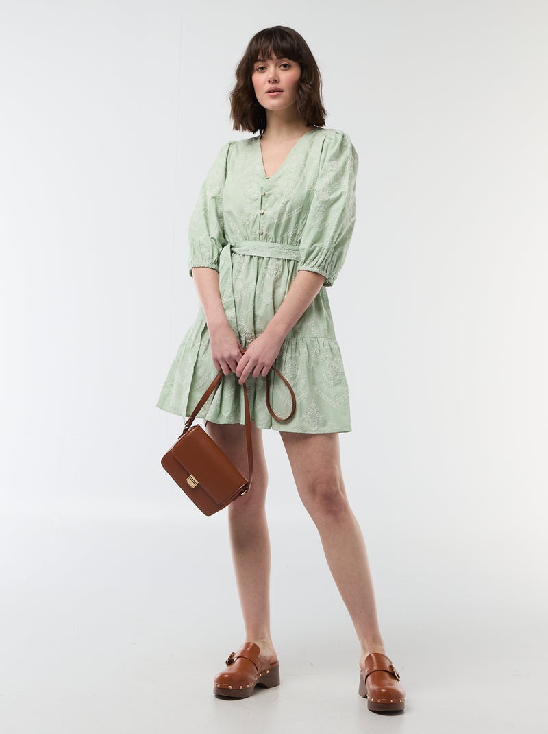 Abito corto a balze con ricami inglesi Verde - Kiabi