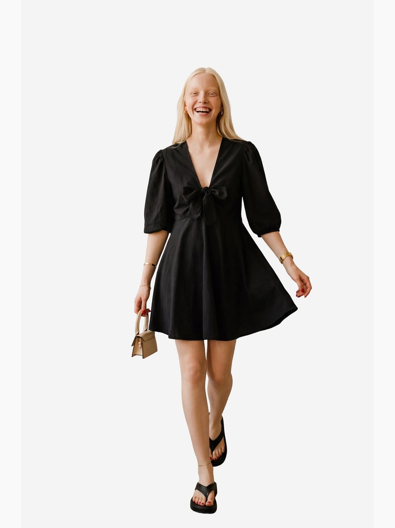 Abito corto con scollo a v e fiocco di my fashion Nero - Kiabi