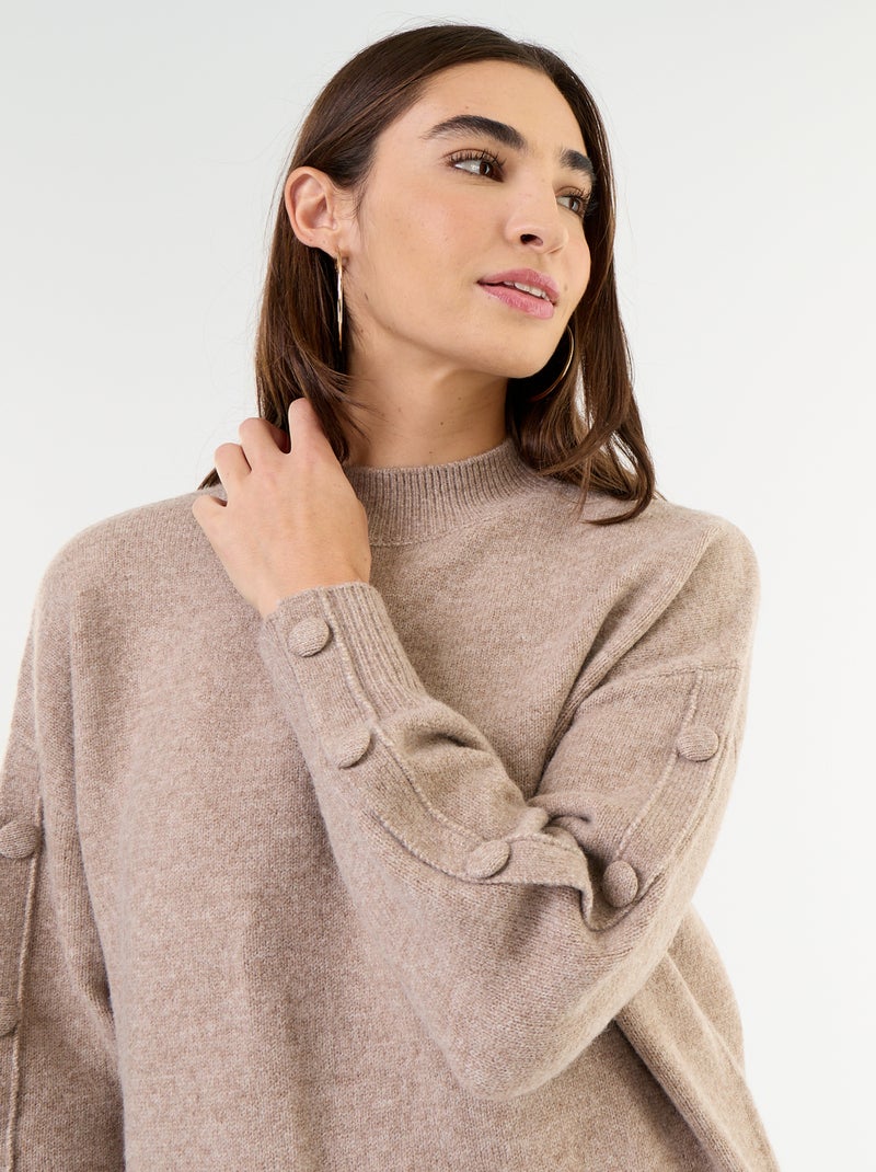 Abito corto in maglia con maniche abbottonate Beige - Kiabi