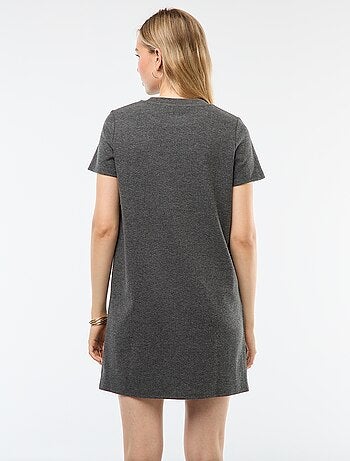 Abito corto in maglia soffice a coste