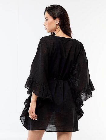 Abito da spiaggia con giromanica a volant