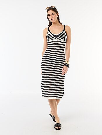 Abito da spiaggia lungo in maglia crochet