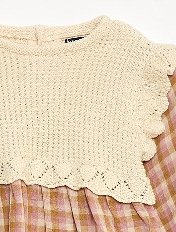 Abito in garza di cotone effetto 2 in 1 gilet all'uncinetto