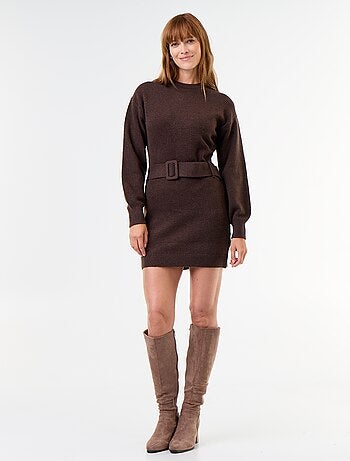 Abito in maglia con cintura