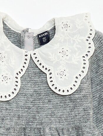 Abito in maglia con colletto Claudine