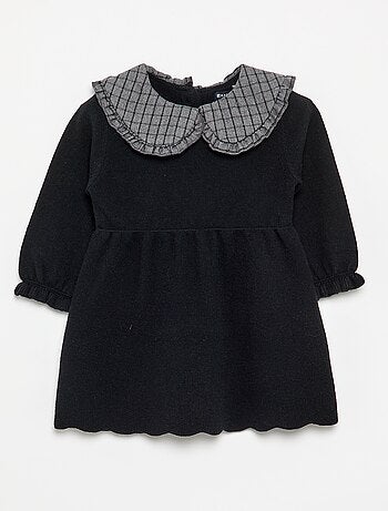 Abito in maglia con colletto Claudine