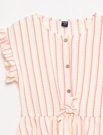 Abito in maglia goffrata abbottonato sul davanti