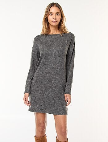 Abito in maglia soffice a maniche lunghe