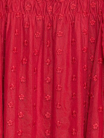 Abito in tulle con ricami di fiori