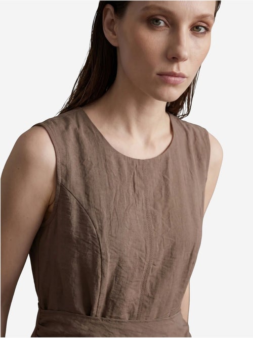 Abito longuette a trapezio senza maniche my fashion - Kiabi Abito longuette a trapezio senza maniche my fashion - Kiabi