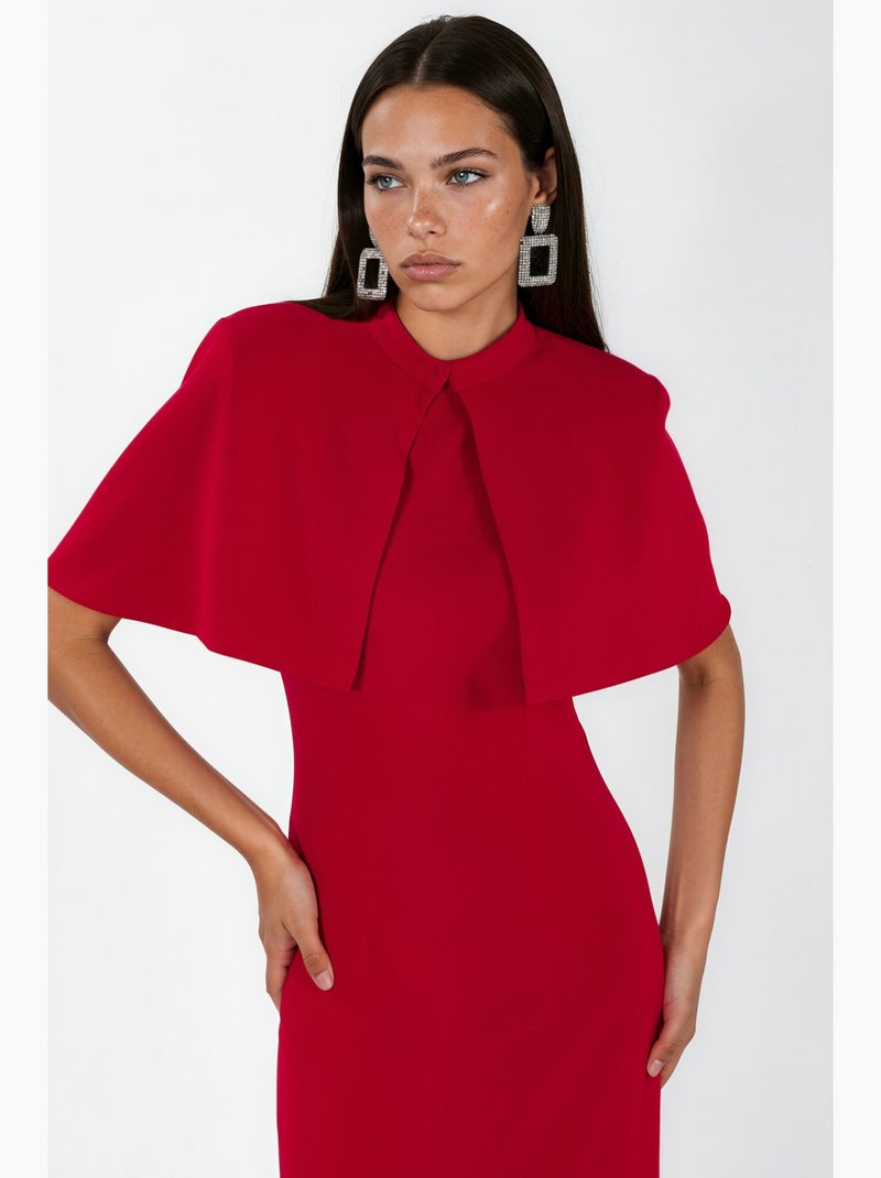 Abito lungo con scollo a girocollo e accessorio mantella hiccup Rosso - Kiabi