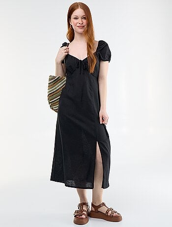 Abito lungo con scollo alla Bardot