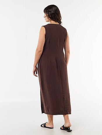 Abito lungo drappeggiato con dettaglio gioiello