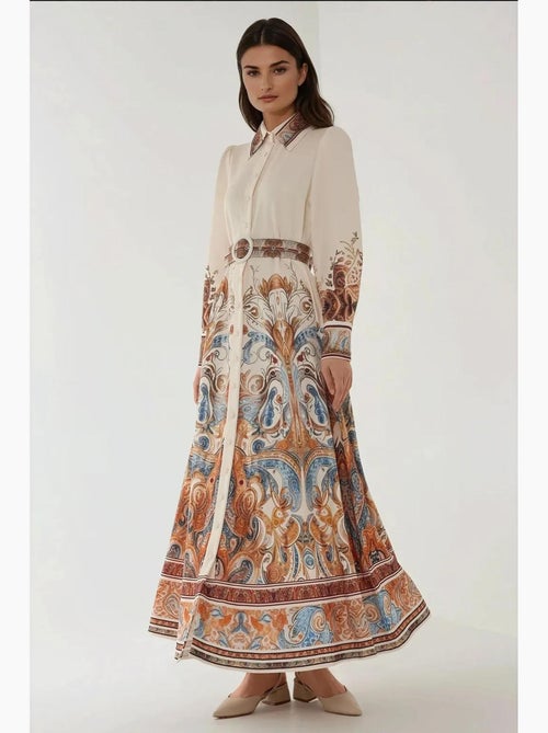 Abito lungo maxi stampato a maniche lunghe con cintura hiccup - Kiabi Abito lungo maxi stampato a maniche lunghe con cintura hiccup - Kiabi