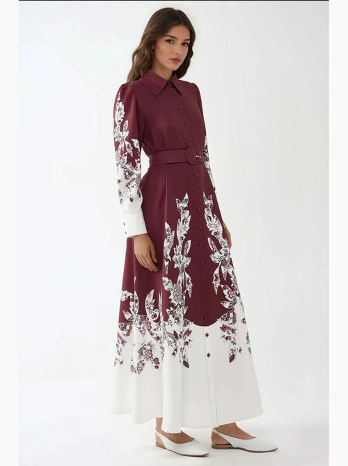 Abito lungo maxi stampato a maniche lunghe con cintura hiccup - Kiabi Abito lungo maxi stampato a maniche lunghe con cintura hiccup - Kiabi