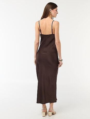 Abito lungo satinato a spalline sottili