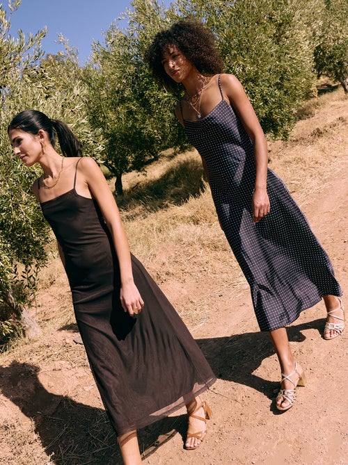 Abito lungo satinato a spalline sottili - Kiabi