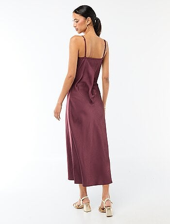 Abito lungo satinato a spalline sottili