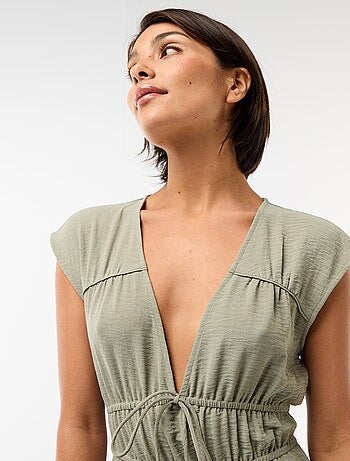 Abito lungo senza maniche con nodo