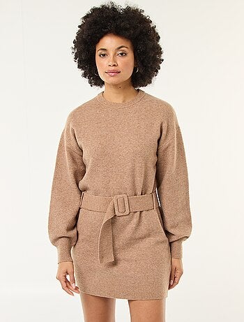 Abito maglia a maniche lunghe con cintura