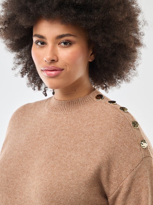 Abito maglia con bottoni decorativi sulla spalla - Kiabi