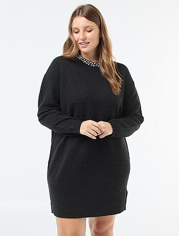Abito maglione in maglia pesante con strass al collo