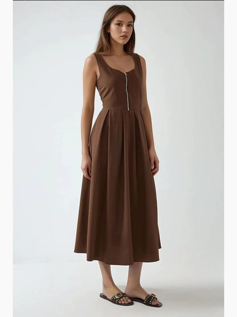Abito maxi a linea a con girocollo e zip hiccup Marrone chiaro - Kiabi