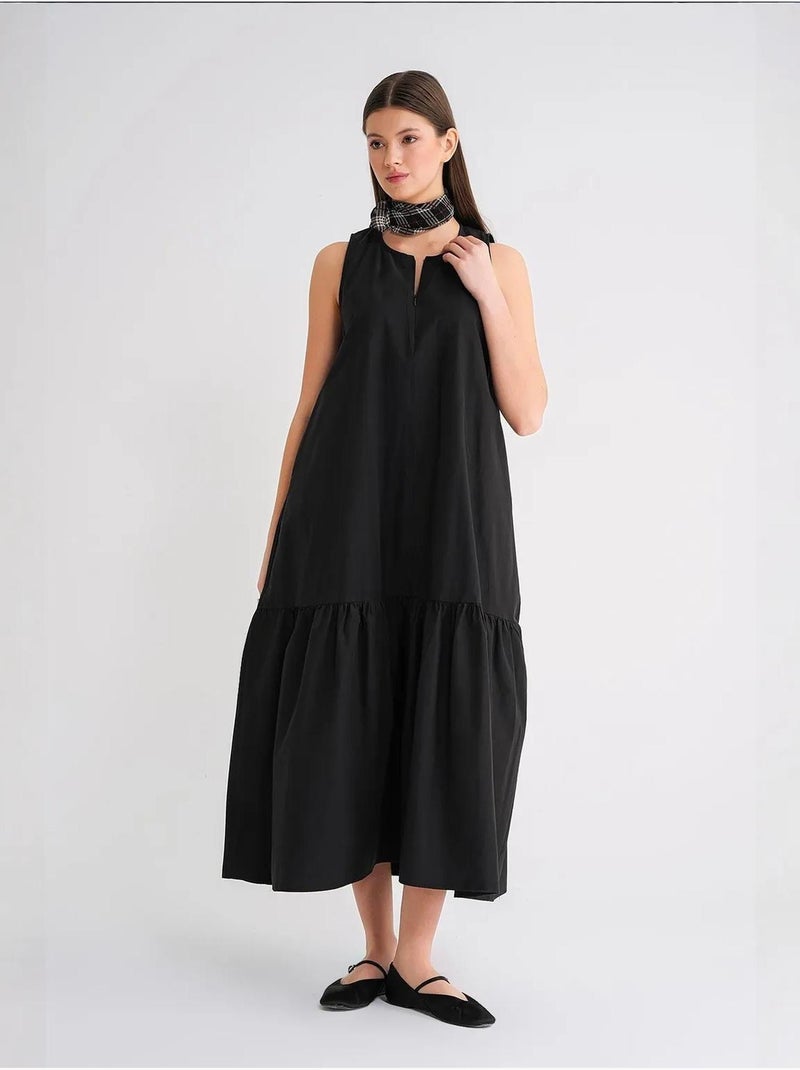 Abito maxi con colletto e dettagli con ruches mixray Nero - Kiabi