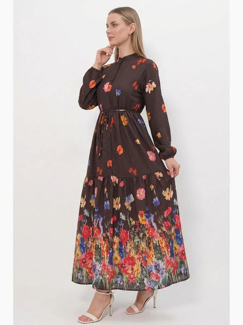 Abito maxi con girocollo, bottoni e fascia in vita bdart - Kiabi Abito maxi con girocollo, bottoni e fascia in vita bdart - Kiabi