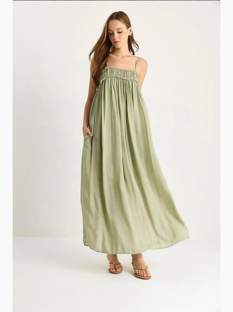 Abito maxi con scollo quadrato ricamato lucci Verde kaki - Kiabi