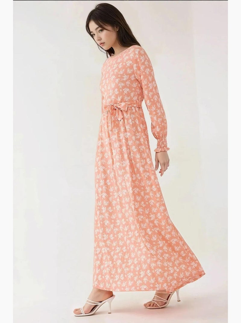Abito maxi con stampa floreale, maniche lunghe e cintura hiccup Rosa - Kiabi