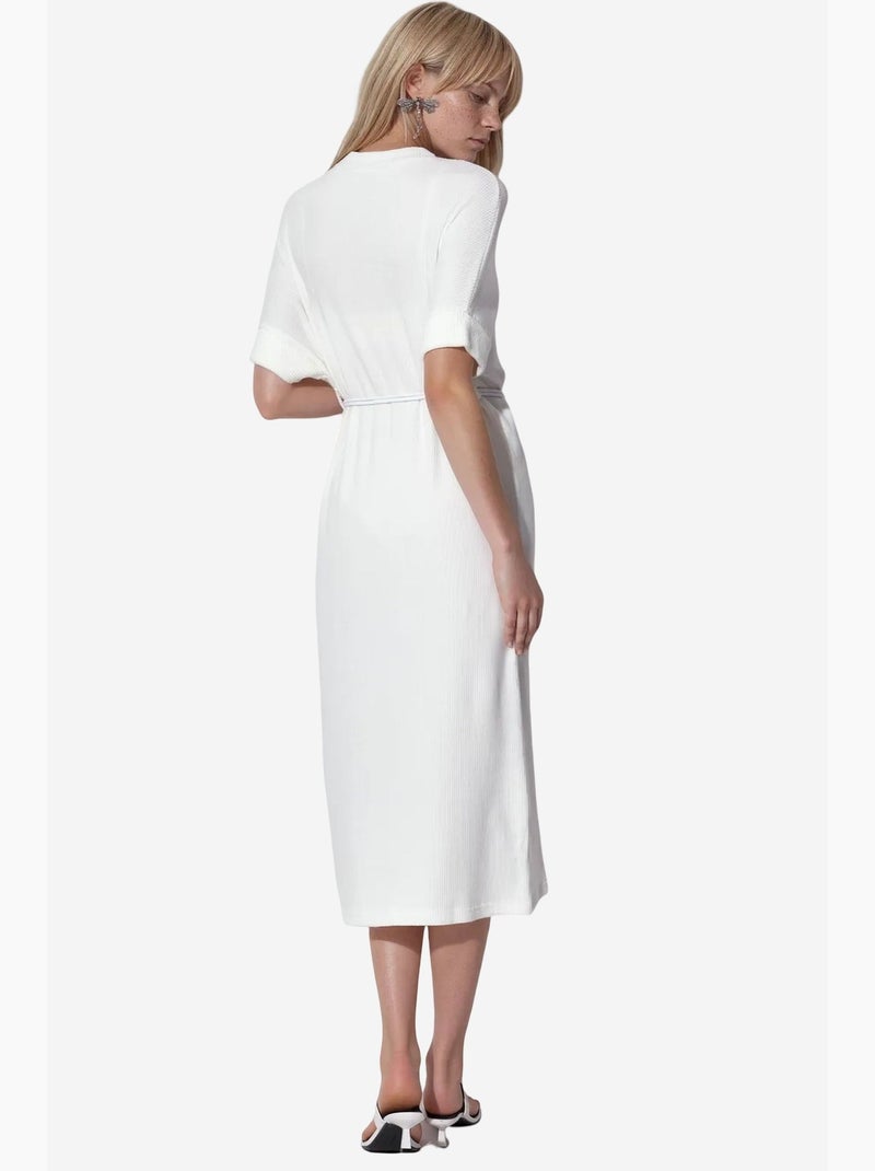 Abito midi a coste con cintura busem Bianco sporco - Kiabi