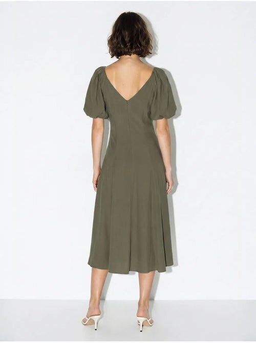 Abito midi a linea a con scollo a v e zip lucci - Kiabi Abito midi a linea a con scollo a v e zip lucci - Kiabi