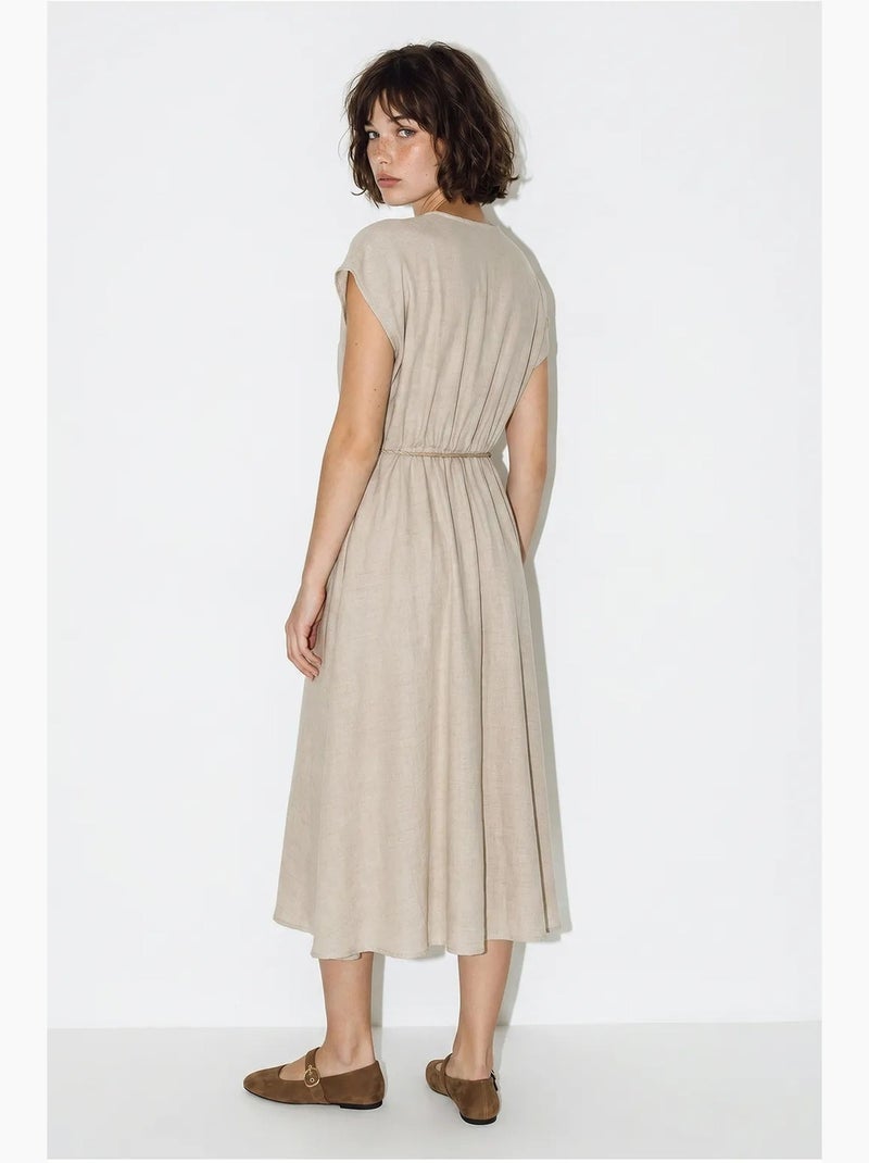 Abito midi a portafoglio con cintura lucci Beige argilla - Kiabi