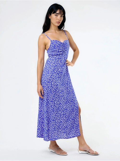 Abito midi a sottoveste floreale con scollo a cuore busem - Kiabi Abito midi a sottoveste floreale con scollo a cuore busem - Kiabi