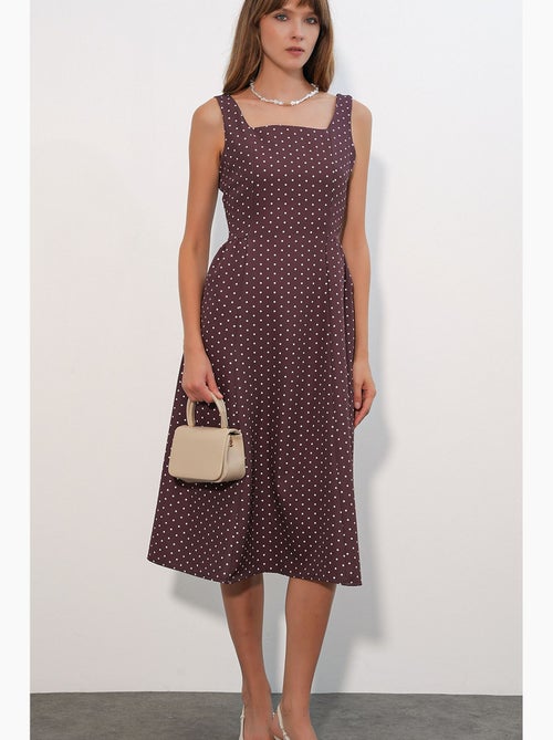 Abito midi a trapezio a pois bdart - Kiabi Abito midi a trapezio a pois bdart - Kiabi