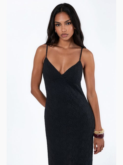 Abito midi aderente in pizzo con scollo a v hiccup - Kiabi Abito midi aderente in pizzo con scollo a v hiccup - Kiabi