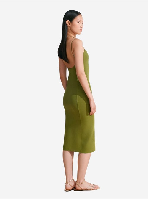 Abito midi aderente senza maniche con dettaglio cut-out dilvin - Kiabi Abito midi aderente senza maniche con dettaglio cut-out dilvin - Kiabi