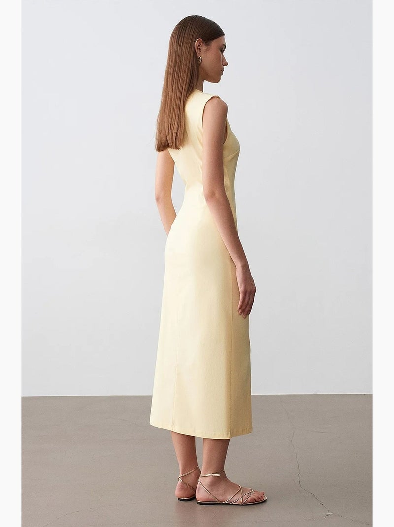 Abito midi aderente senza maniche con spacco dilvin Giallo limone - Kiabi
