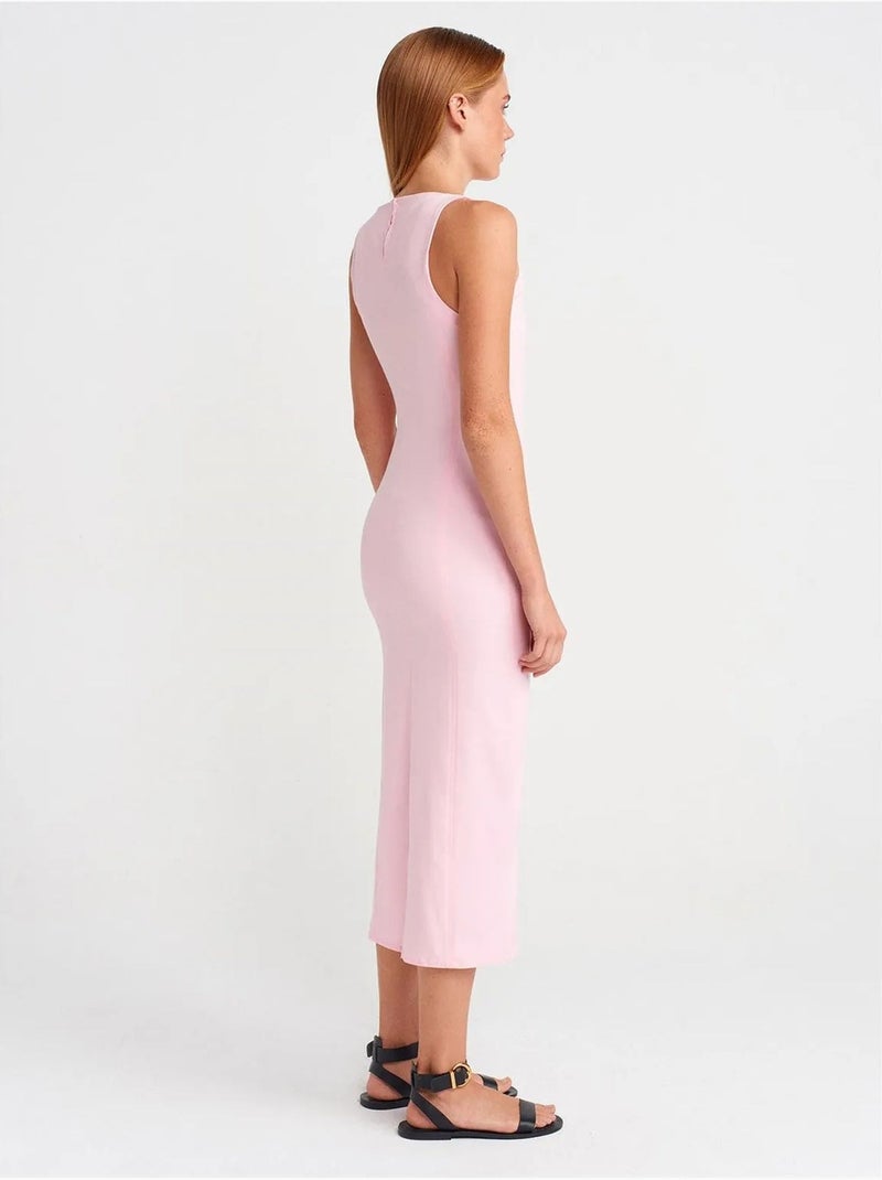 Abito midi bodycon senza maniche con spacco dilvin Rosa chiaro - Kiabi